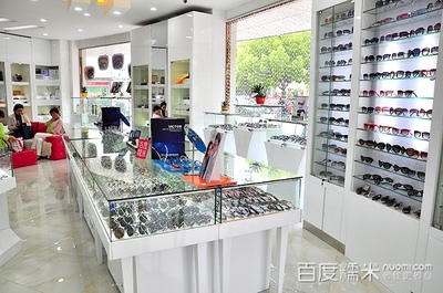 大明眼镜店